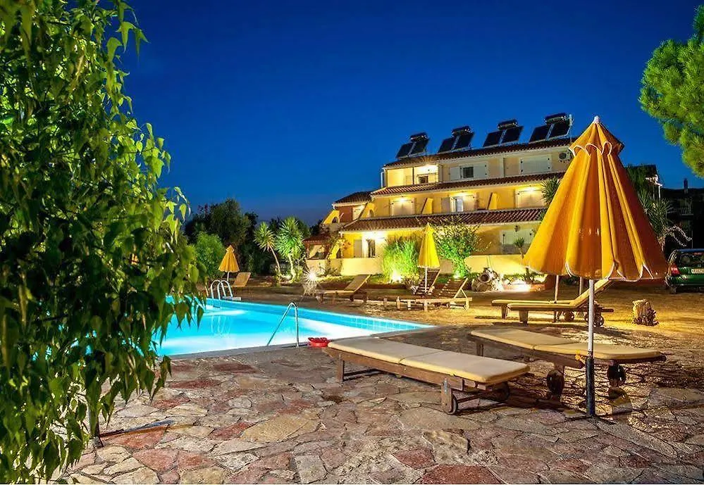 Hotel Pegasus Studios Karavádhos